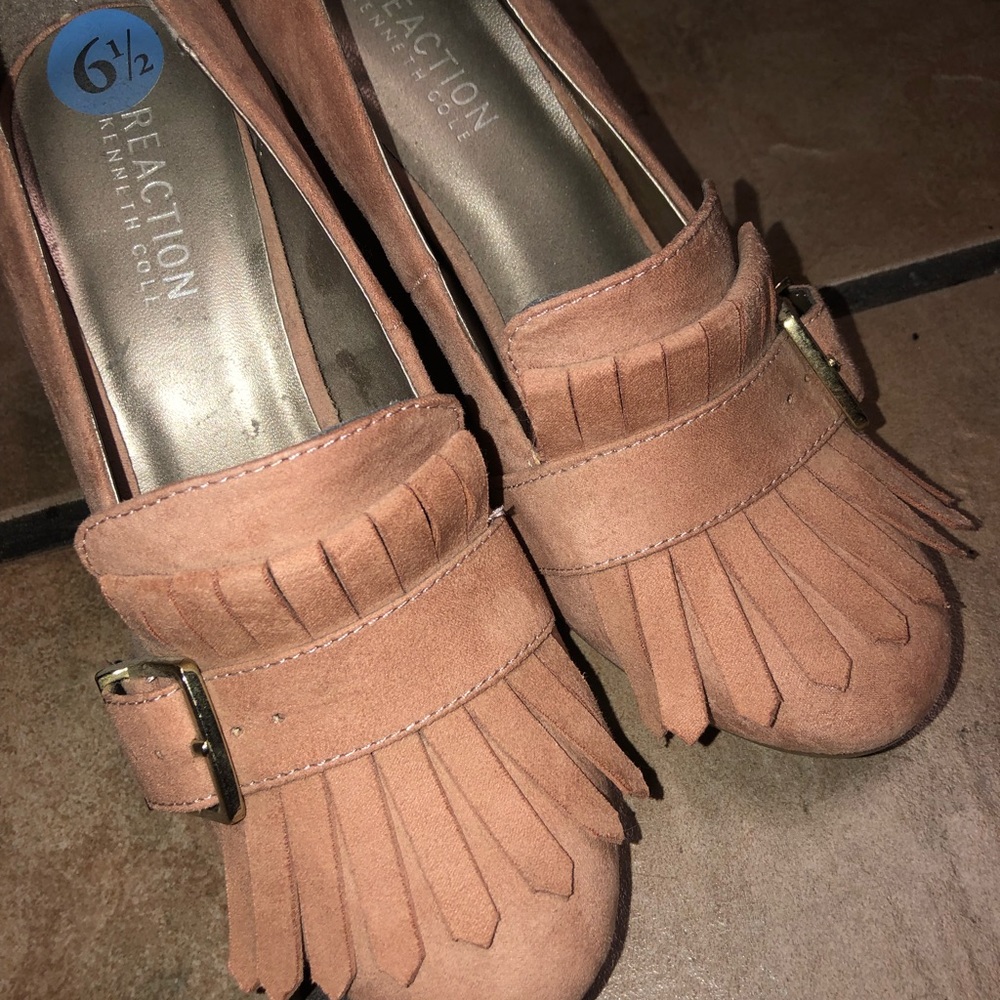 Reaction block heal loafers never worn